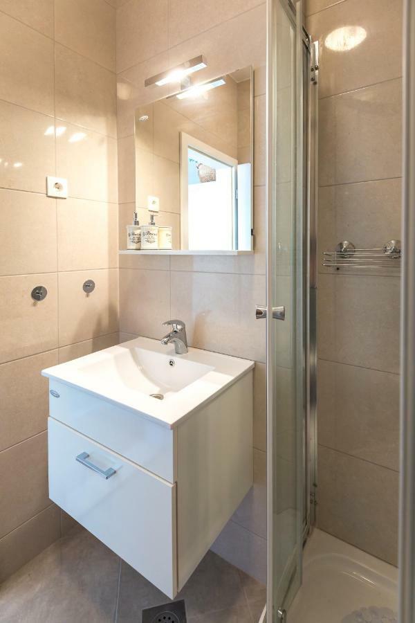 Apartment Majda Makarska Bagian luar foto